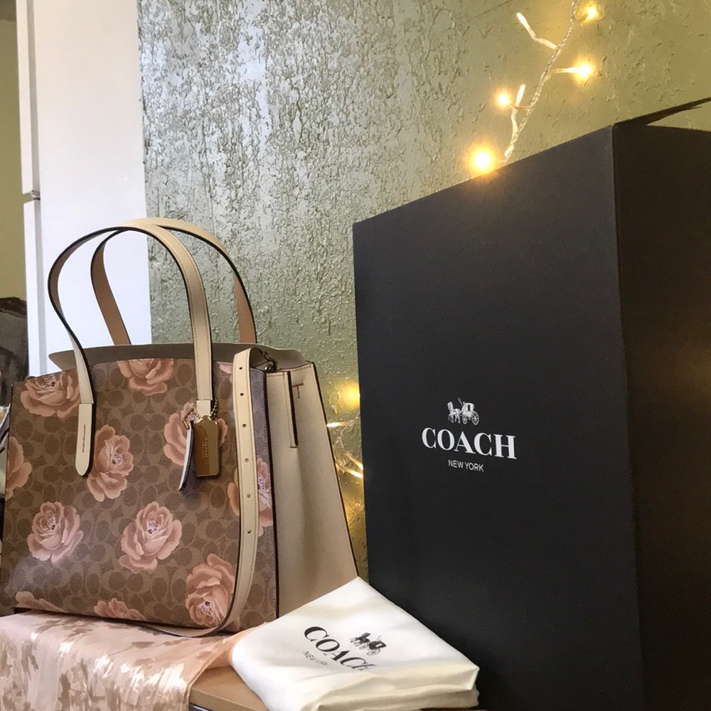 COACH SIGNATURE ROSE PRINT CARRYALL
